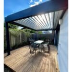Bioklimatische Pergola TRAMONTANA 4,50×4,987 m, Doppelzylinder mit Fernbedienung (Anthrazitgrau RAL 7016) – Bild 2