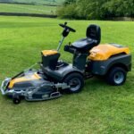 Rasenmäher-Traktor Stiga Park 500 W + Combi 100 Q Plus 586 cc – 100 cm Frontmähwerk