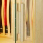 Infrarotsauna mit Carbon- und Vollspektralstrahlern Vertical Black 2450 W, 3 Sitzplätze – SNÖ – Bild 13